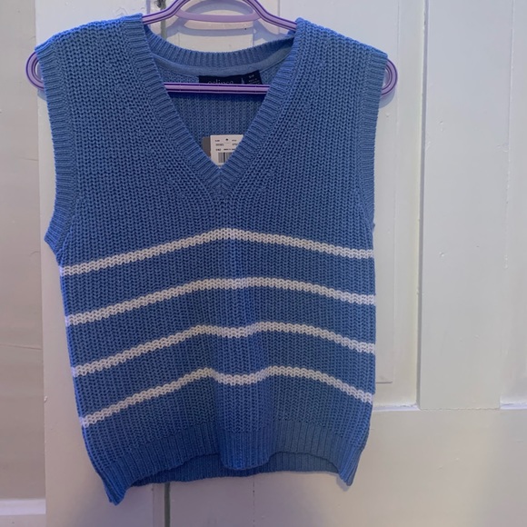 Eclipse Sweater Vest - Picture 3 of 5